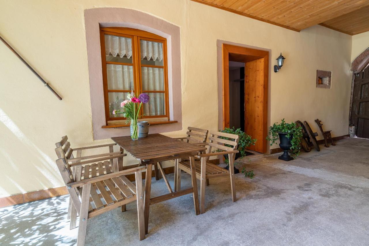 La Cour St-Fulrad - Les Suites Saint-Hippolyte  Exterior foto